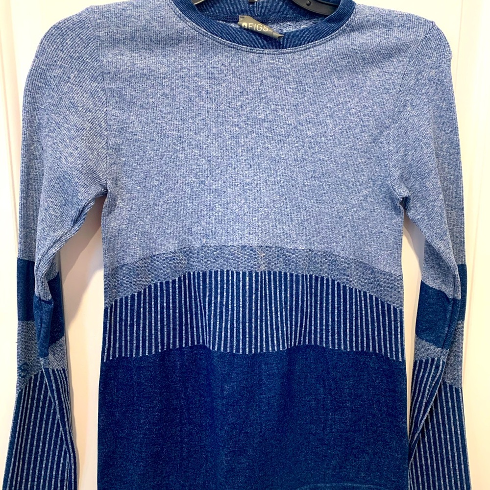 4 figs underscrub long sleeve